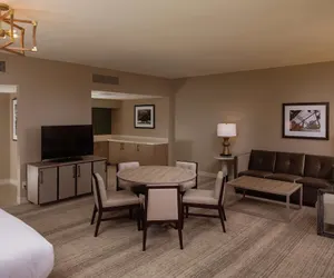 Photo 5 - Hilton Birmingham Downtown at UAB