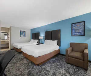 Photo 5 - Best Western Fairwinds Inn