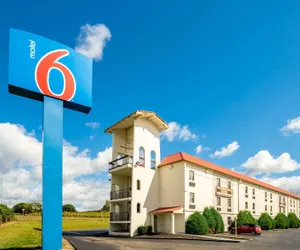 Photo 2 - Motel 6 Hazelwood, MO