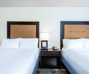 Photo 4 - Courtyard by Marriott across Universal Orlando