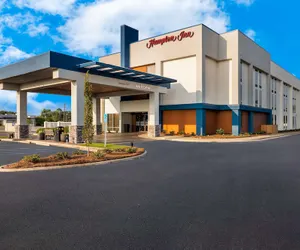 Photo 2 - Hampton Inn Gadsden