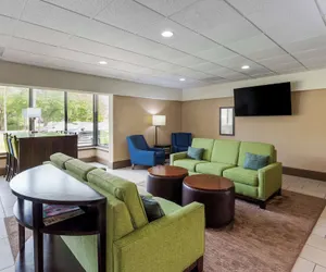 Photo 5 - Comfort Inn University Durham - Chapel Hill