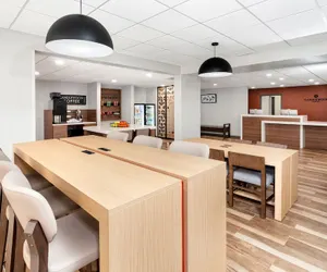 Photo 4 - Candlewood Suites Columbus North – Worthington by IHG