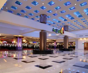 Photo 4 - The Aquarius Casino Resort, BW Premier Collection