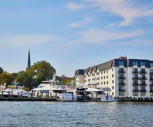 Photo 2 - Annapolis Waterfront Hotel, Autograph Collection