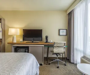 Photo 5 - Holiday Inn Miami - International Airport by IHG