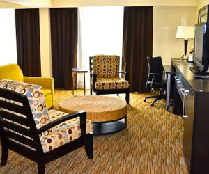 Photo 4 - Holiday Inn Miami - International Airport, an IHG Hotel