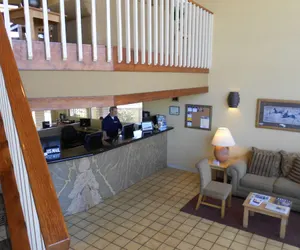 Photo 3 - Quality Inn & Suites Phoenix NW - Sun City