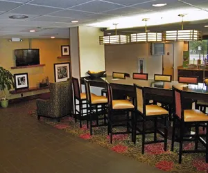 Photo 4 - Hampton Inn Norfolk/Chesapeake (Greenbrier Area)