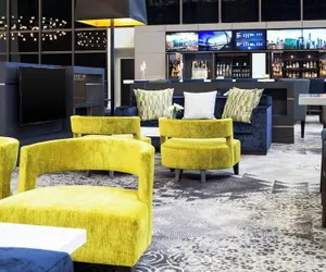 Photo 5 - Sheraton Bloomington Hotel