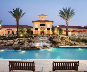 Photo 2 - Holiday Inn Club Vacations at Orange Lake Resort by IHG