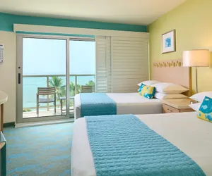 Photo 4 - Aston Waikiki Circle Hotel