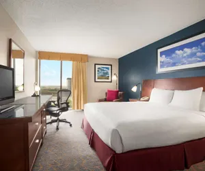 Photo 2 - DoubleTree by Hilton Dallas - DFW Airport North