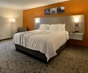 Photo 2 - Sleep Inn Chambersburg