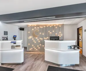 Photo 5 - Comfort Inn & Suites Arlington Heights - Buffalo Grove