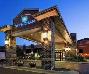 Photo 2 - Wyndham Bloomington - Mall of America