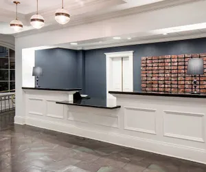 Photo 5 - Holiday Inn FRENCH QUARTER-CHATEAU LEMOYNE by IHG