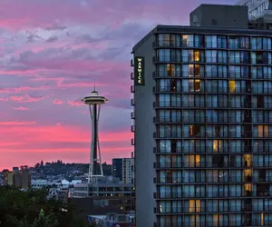 Photo 2 - Warwick Seattle
