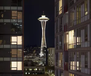 Photo 2 - Warwick Seattle