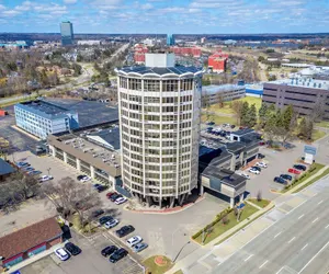 Photo 2 - Radisson Hotel Southfield-Detroit