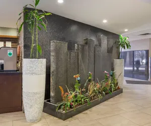 Photo 5 - Radisson Hotel Southfield-Detroit