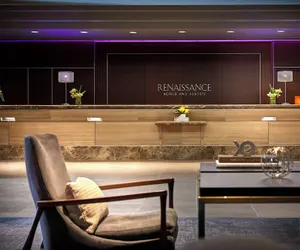 Photo 5 - Renaissance Los Angeles Airport Hotel