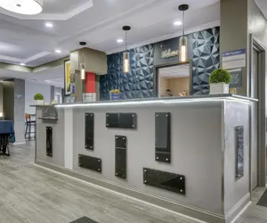 Photo 5 - Best Western The Inn At Rochester Airport