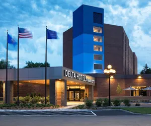 Photo 2 - Delta Hotels by Marriott Minneapolis Northeast