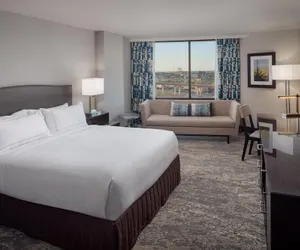 Photo 3 - Hilton Arlington