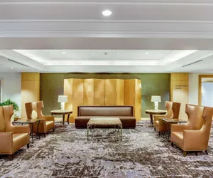 Photo 4 - Hilton Los Angeles Airport
