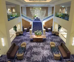 Photo 2 - Hilton Los Angeles Airport