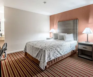 Photo 4 - Americas Best Value Inn Heflin