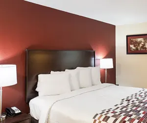Photo 2 - Red Roof Inn Indianapolis East