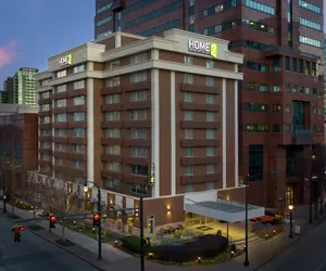 Photo 2 - Home2 Suites by Hilton Atlanta Midtown