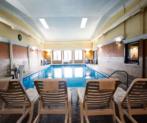 Photo 2 - Days Inn by Wyndham Minot