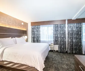 Photo 5 - Holiday Inn Express Spokane Downtown by IHG