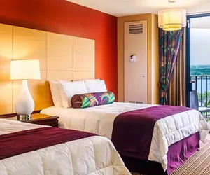 Photo 2 - Hilo Hawaiian Hotel, Trademark Collection by Wyndham