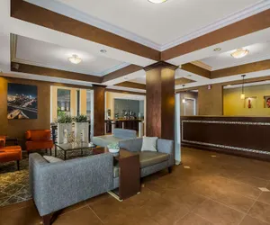 Photo 4 - Best Western Diamond Bar Hotel & Suites