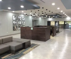 Photo 3 - Holiday Inn Beaumont East - Medical Ctr Area by IHG