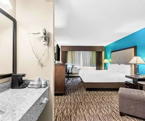 Photo 5 - Best Western Baraboo Inn