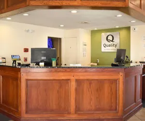 Photo 4 - Quality Inn and Suites Garden of the Gods