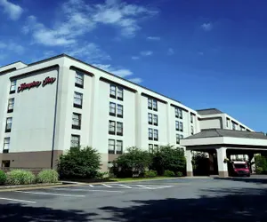 Photo 2 - Hampton Inn Albany-Wolf Road (Airport)