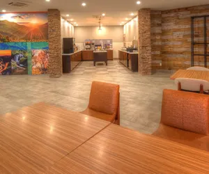 Photo 3 - Clarion Pointe Downtown Gatlinburg
