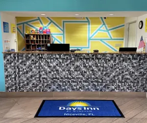 Photo 3 - Days Inn by Wyndham Eglin AFB
