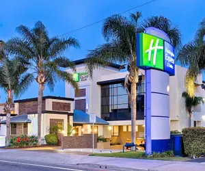 Photo 2 - Holiday Inn Express & Suites Costa Mesa, an IHG Hotel