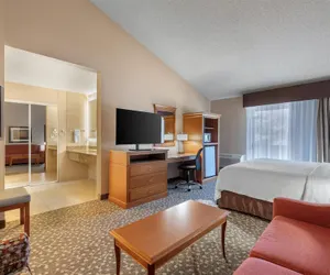 Photo 5 - Best Western Plus Oak Harbor Hotel & Conference Center