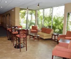 Photo 3 - Ontario Airport Inn