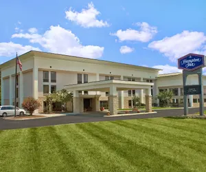 Photo 2 - Hampton Inn Sevierville