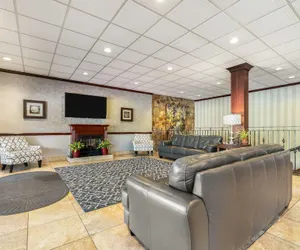 Photo 4 - Ramada by Wyndham State College Hotel & Conference Center