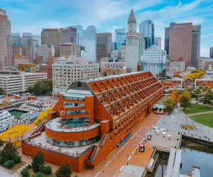 Photo 2 - Boston Marriott Long Wharf